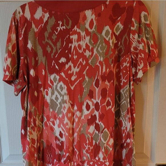 ORANGE PRINT TOP - Picture 2 of 3